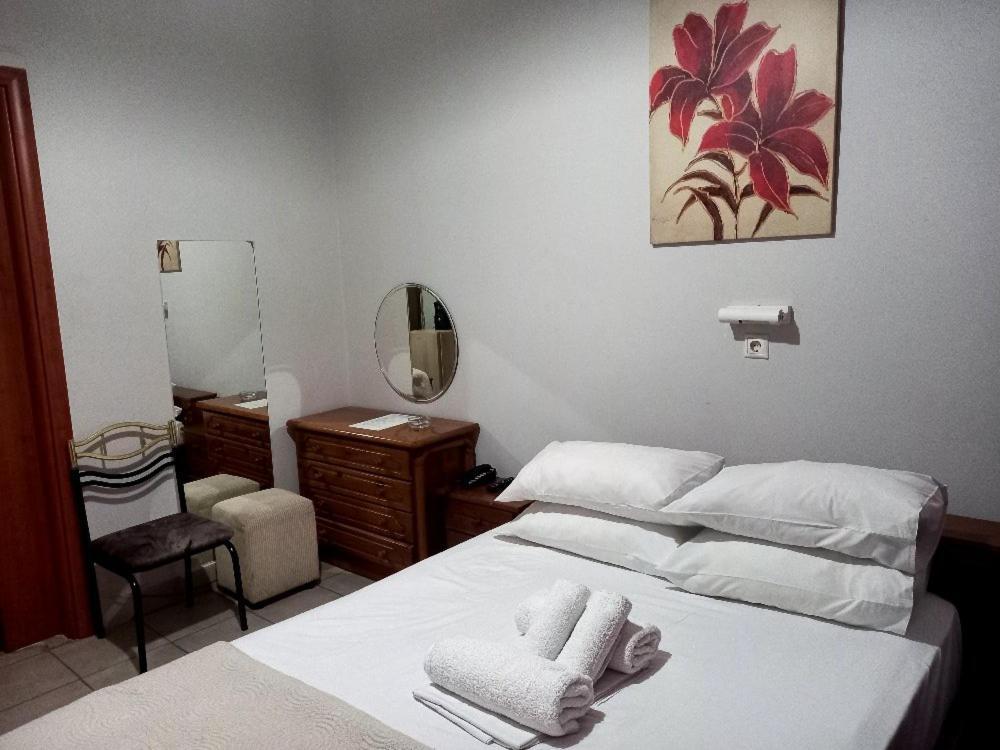 Hotel Korydallos Pireus Exteriér fotografie